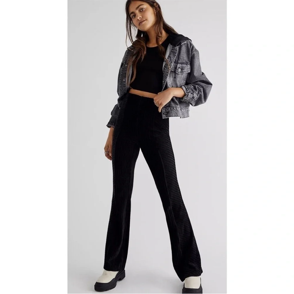 Free People Slim Pull-On Velvet Flare Pants Black - Picture 2 of 16